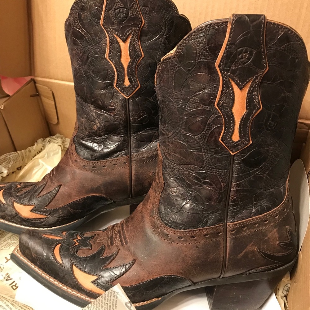 Ariat cowboy boots